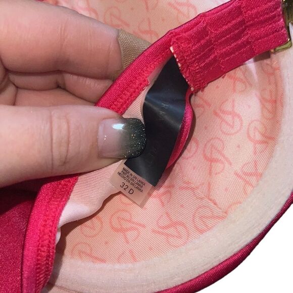 ✨ Victoria’s Secret Knockout Bandeau Bikini Top✨ - Picture 4 of 5